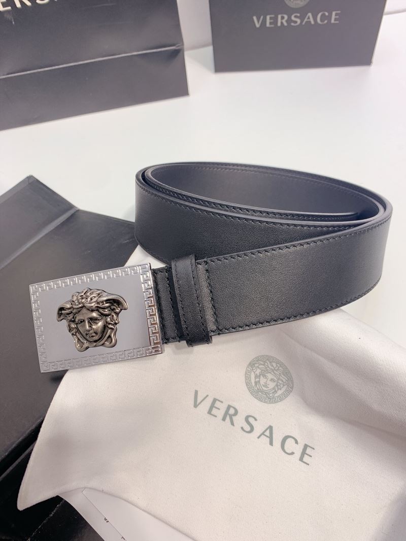 VERSACE